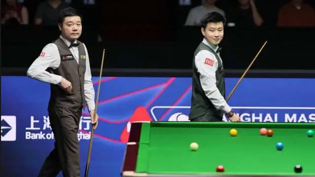 丁俊晖晋级世锦赛十六强将战赵心童,中国斯诺克新老王者谁能获胜? 丁俊晖晋级世锦赛十六强将战赵心童,中国斯诺克新老王者谁能获胜?