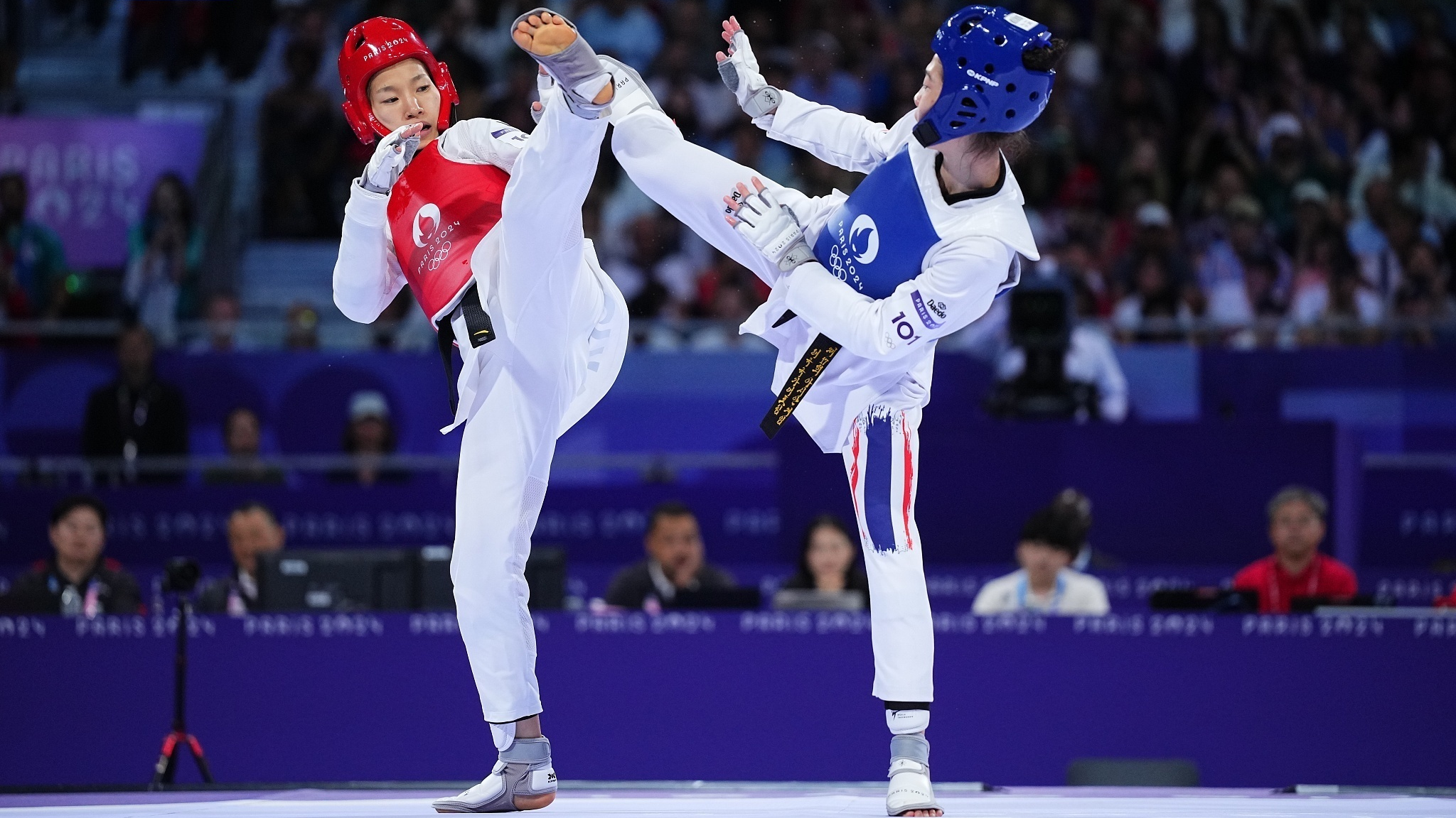 郭清获得巴黎奥运会跆拳道女子49公斤级银牌