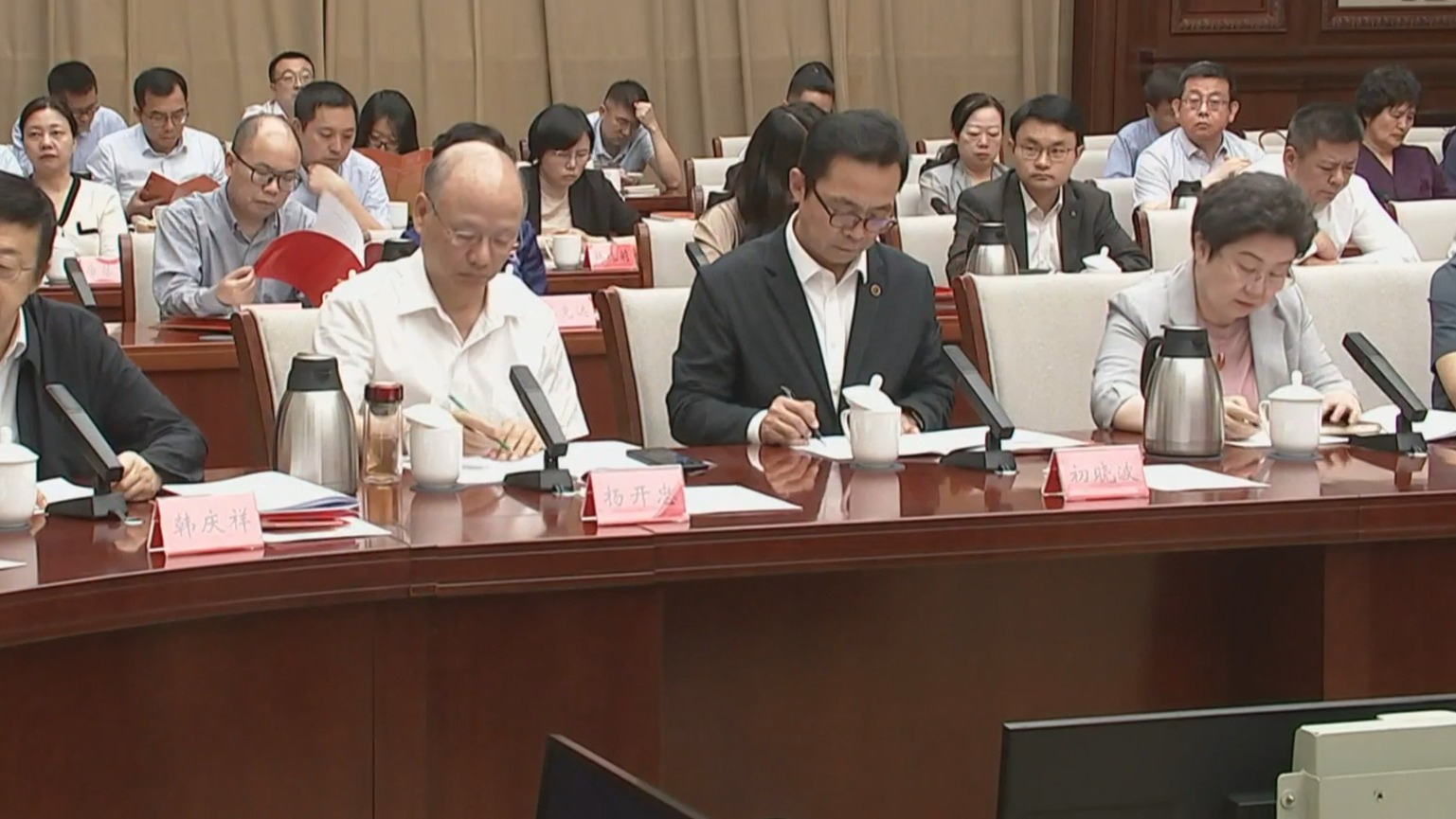 首都社科界学习贯彻习近平文化思想座谈会召开