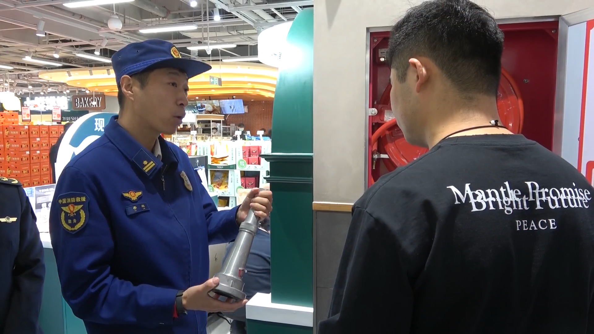 现场直击:北京市大兴区严查并销毁假冒伪劣消防产品! 现场直击:北京市大兴区严查并销毁假冒伪劣消防产品!