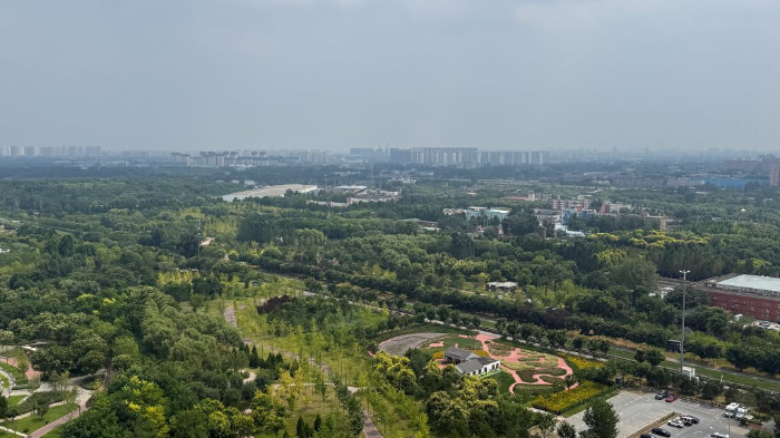 北京今起三天雷雨频繁 体感闷热 今天午后至夜间有明显降雨 北京今起三天雷雨频繁 体感闷热 今天午后至夜间有明显降雨