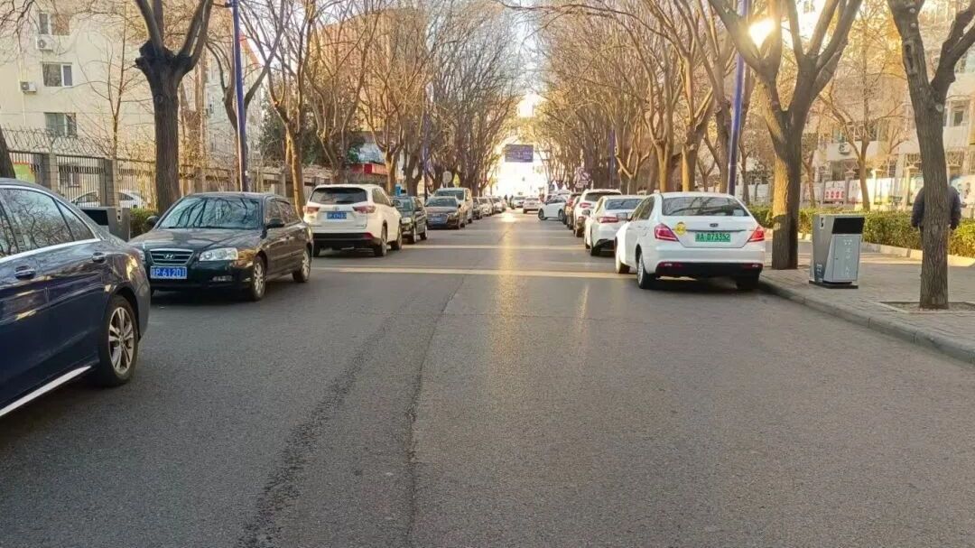 新增停车位47个！大兴区清源街道破解清源北路周边停车难题