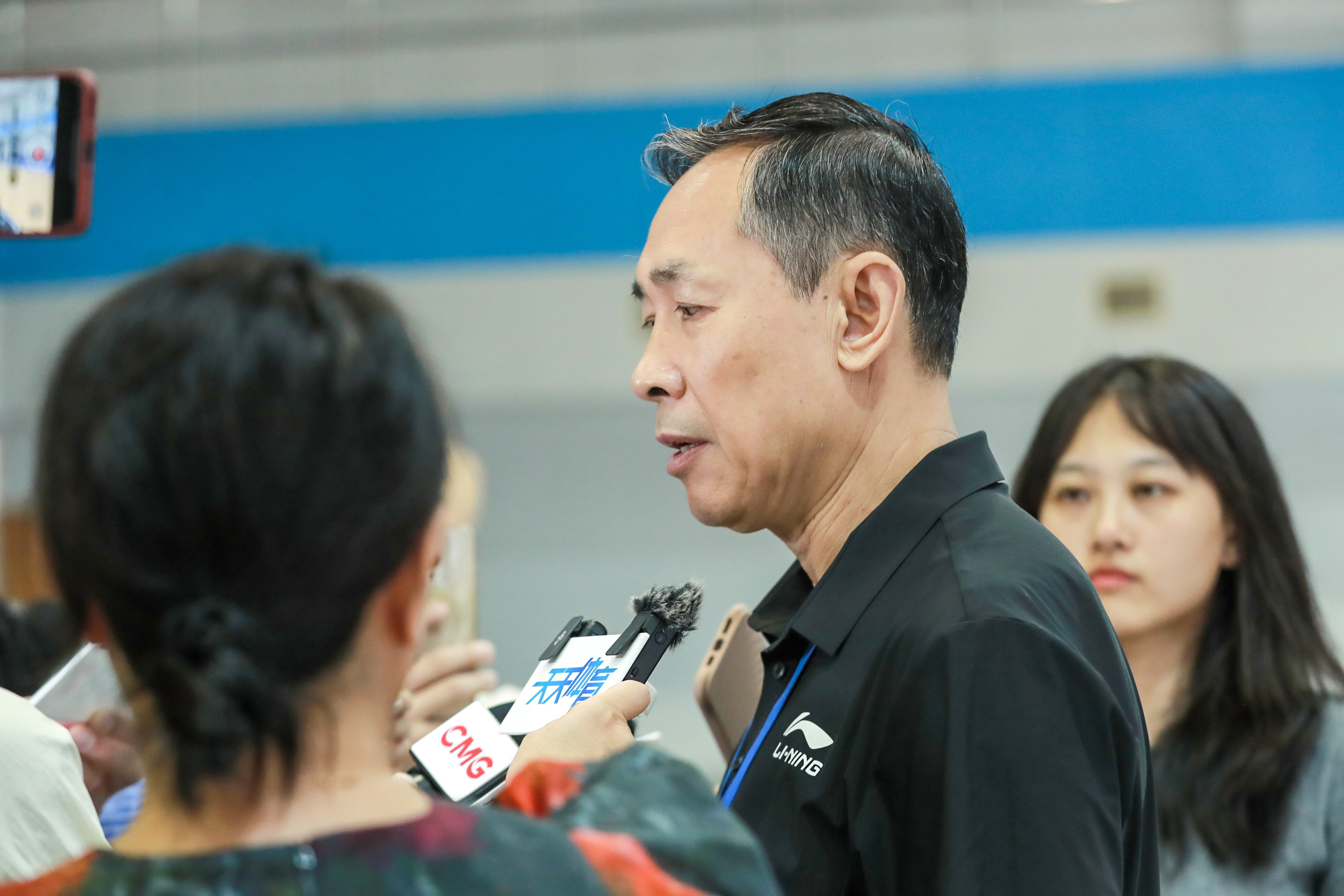 北京首钢男篮举行公开训练课 新赛季全力冲击冠军 北京首钢男篮举行公开训练课 新赛季全力冲击冠军