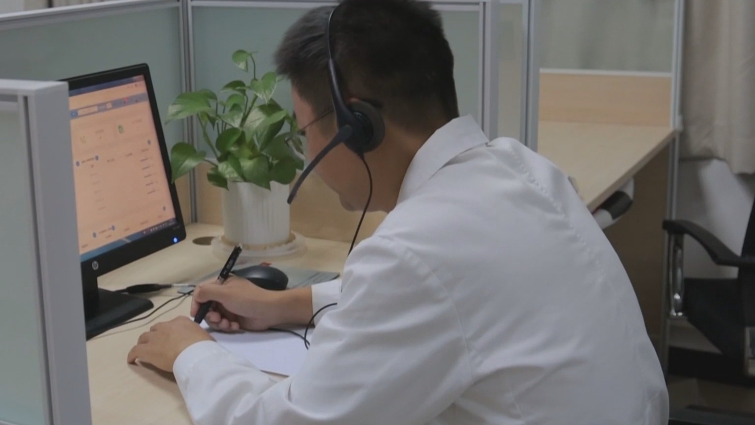 本市精神卫生服务网络已延伸到七千余个村居