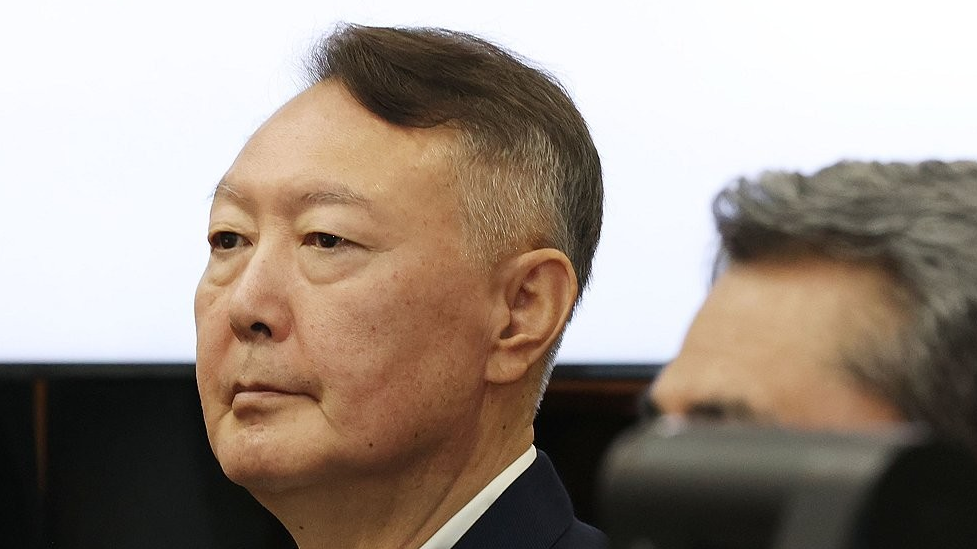 发动内乱罪成立，一审被判无期，尹锡悦为何被从轻量刑