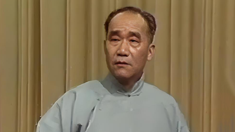 相声《不宜动土》 表演:侯宝林 郭启儒_北京时间
