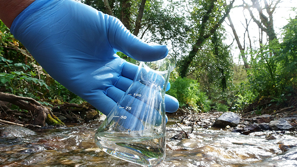 日本民众要求调查美军基地“永久性化学物”污染问题