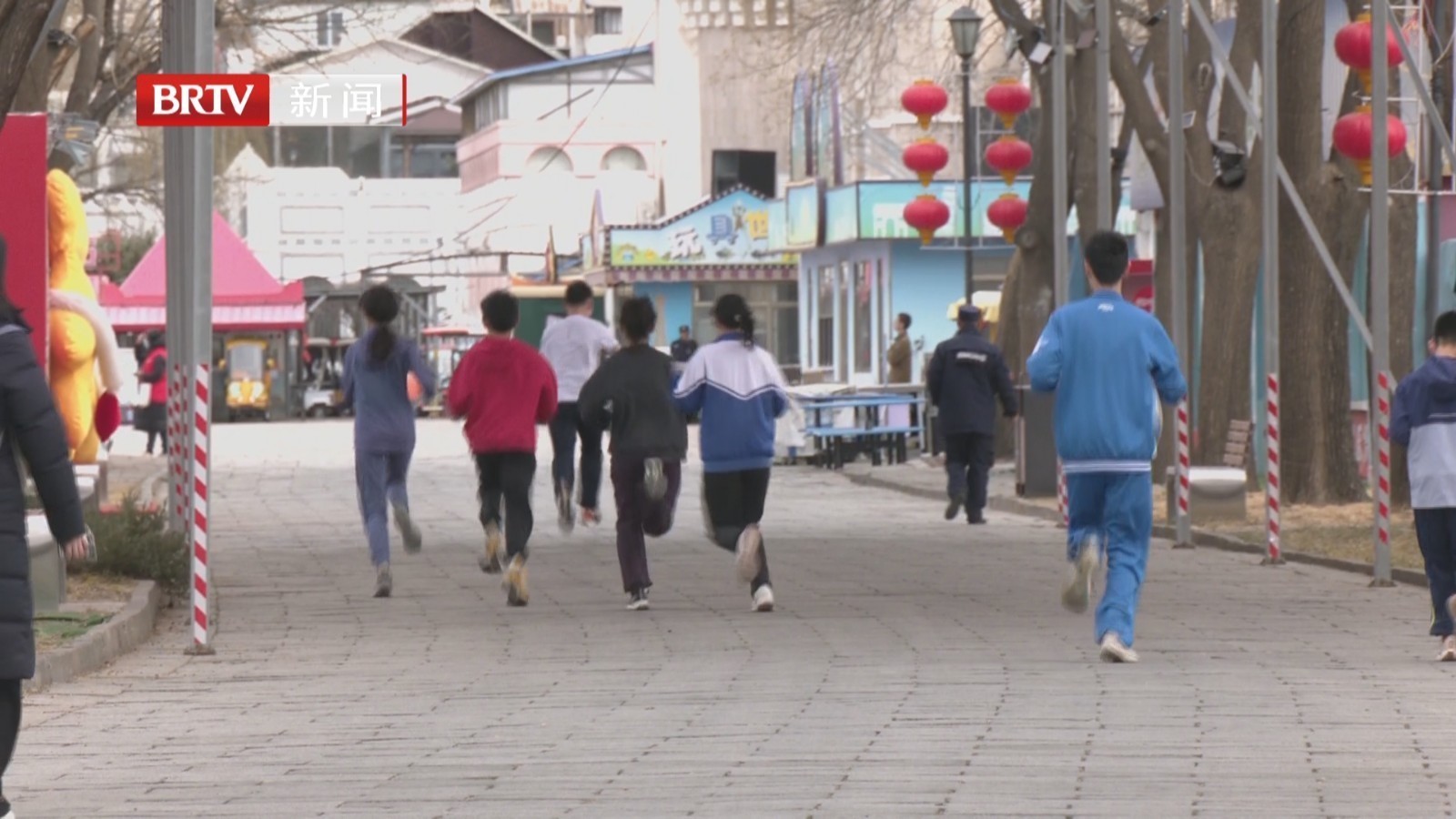 600多名少年竞速定向越野，以运动诠释“健康第一”