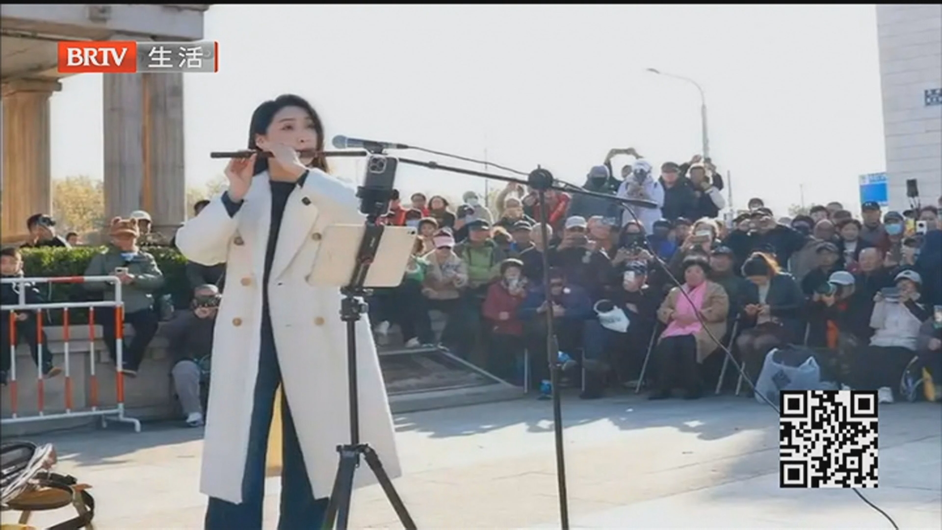 《生活这一刻》20251206