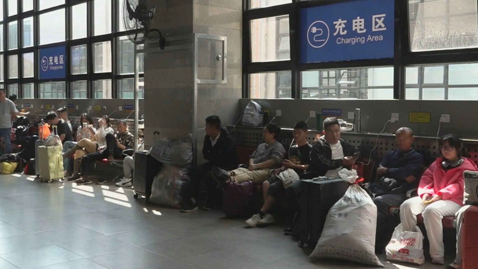 小事见温度 细节显担当 “北京服务”温暖游客