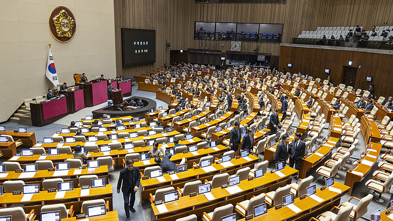 韩国内乱案专司法庭法在国会获得通过 韩国内乱案专司法庭法在国会获得通过