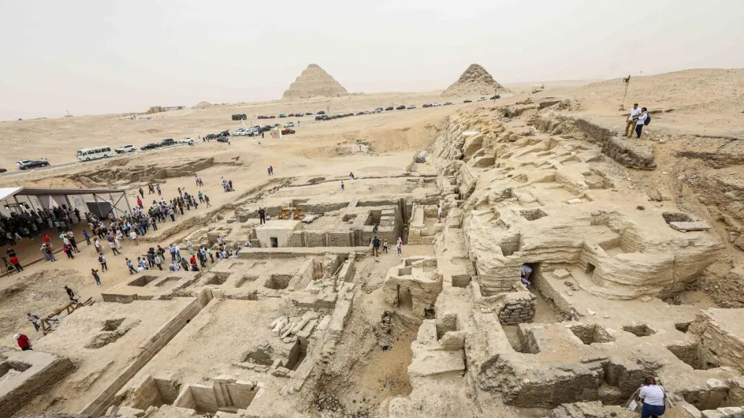 埃及一封闭古墓，石碑不翼而飞……9月法老金手镯刚刚失窃