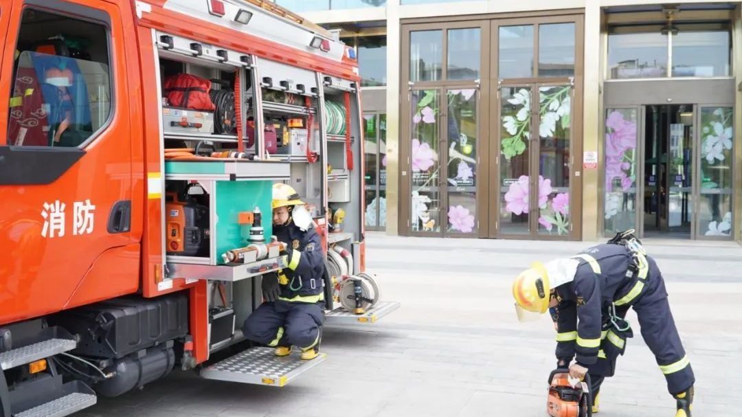 假期守护不停歇!北京经开区织密安全保障网,护航城市平稳运转 假期守护不停歇!北京经开区织密安全保障网,护航城市平稳运转