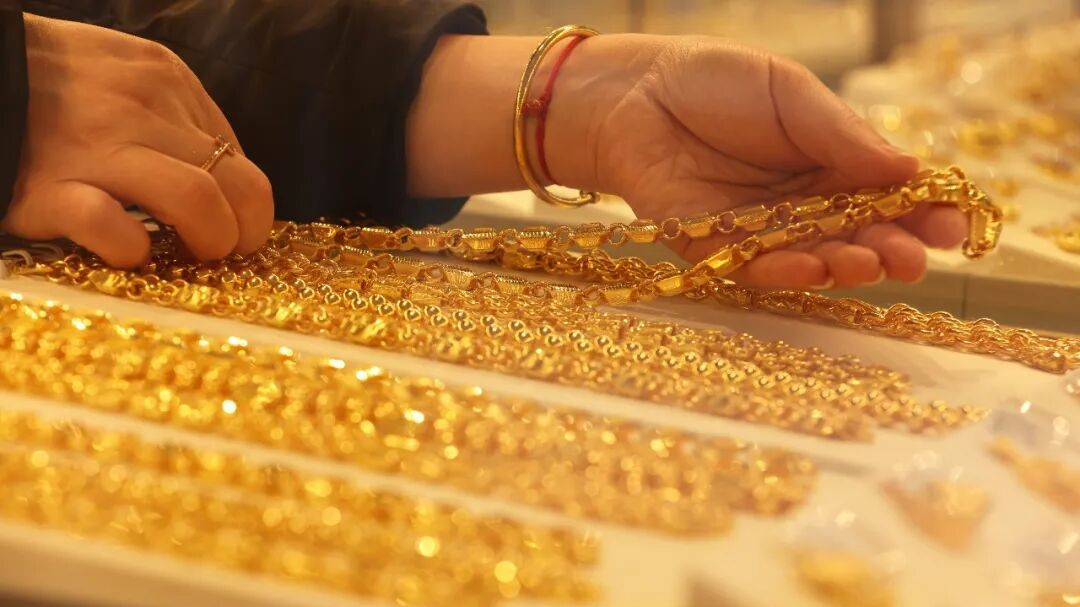 国际油价大跌，金价银价大涨