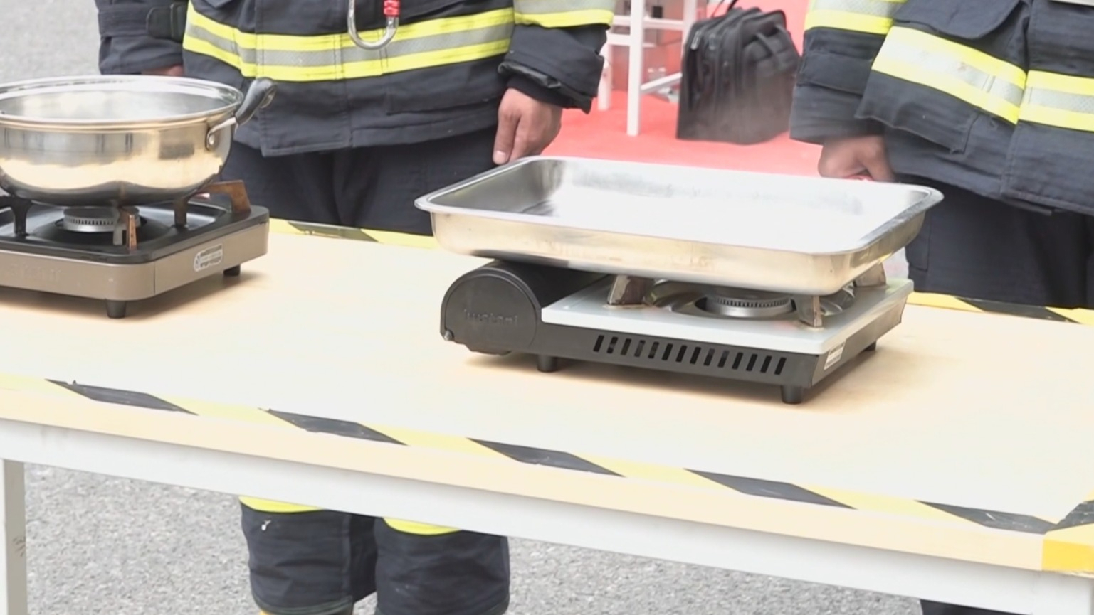 卡式炉爆炸多发 消防员教您如何正确使用