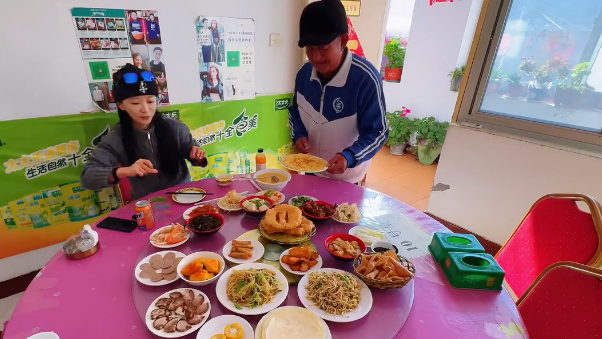 “立春咬春,病不沾身”北京昌平十三陵藏着最地道的康陵“正德春饼宴” “立春咬春,病不沾身”北京昌平十三陵藏着最地道的康陵“正德春饼宴”