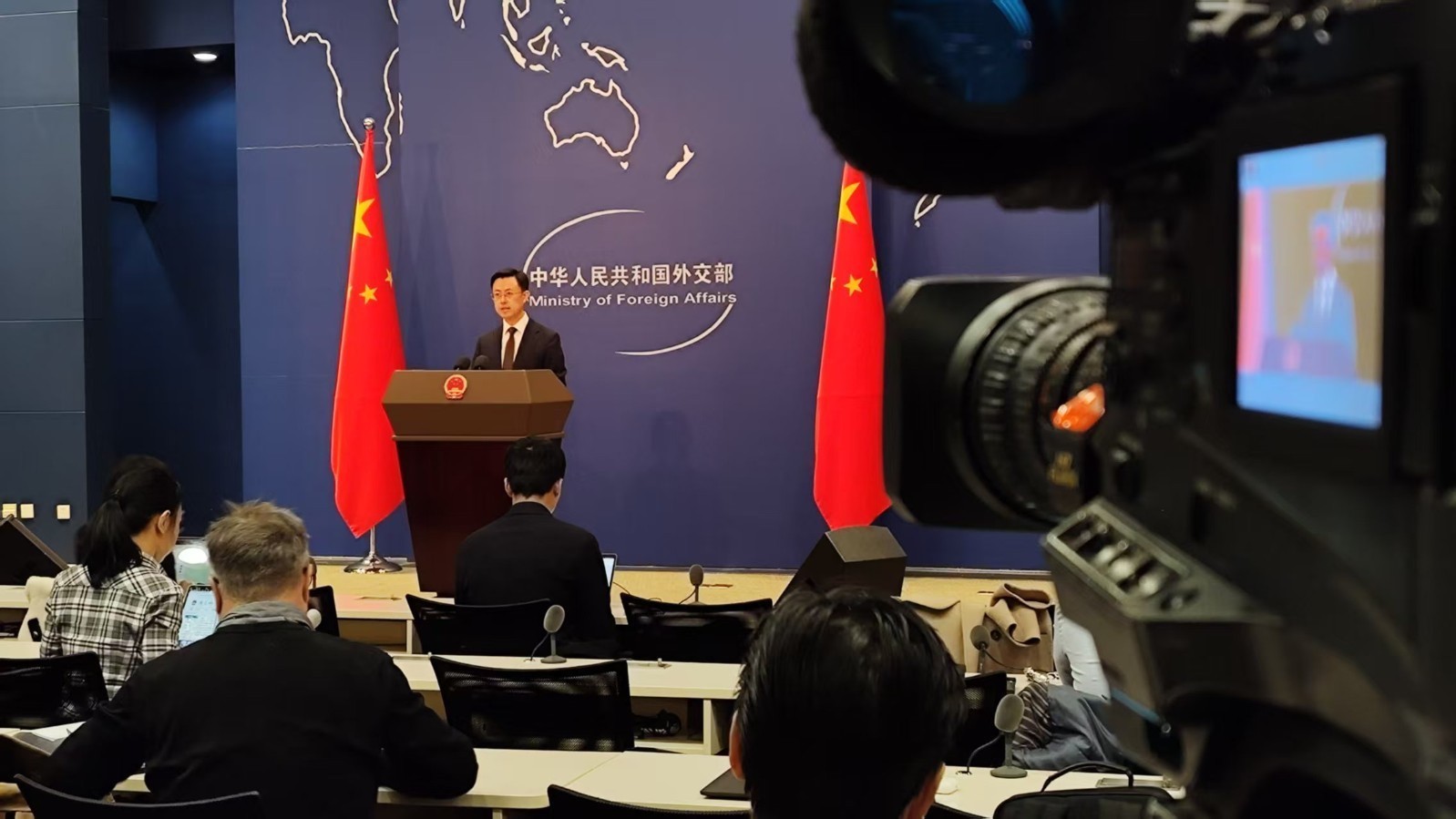 美防长访菲呼吁共同应对“中国威胁”？外交部驳斥