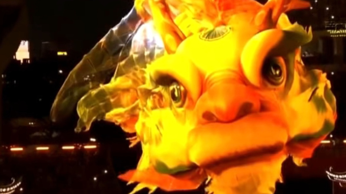 震撼！巨大鳌鱼飞过全运会开幕式