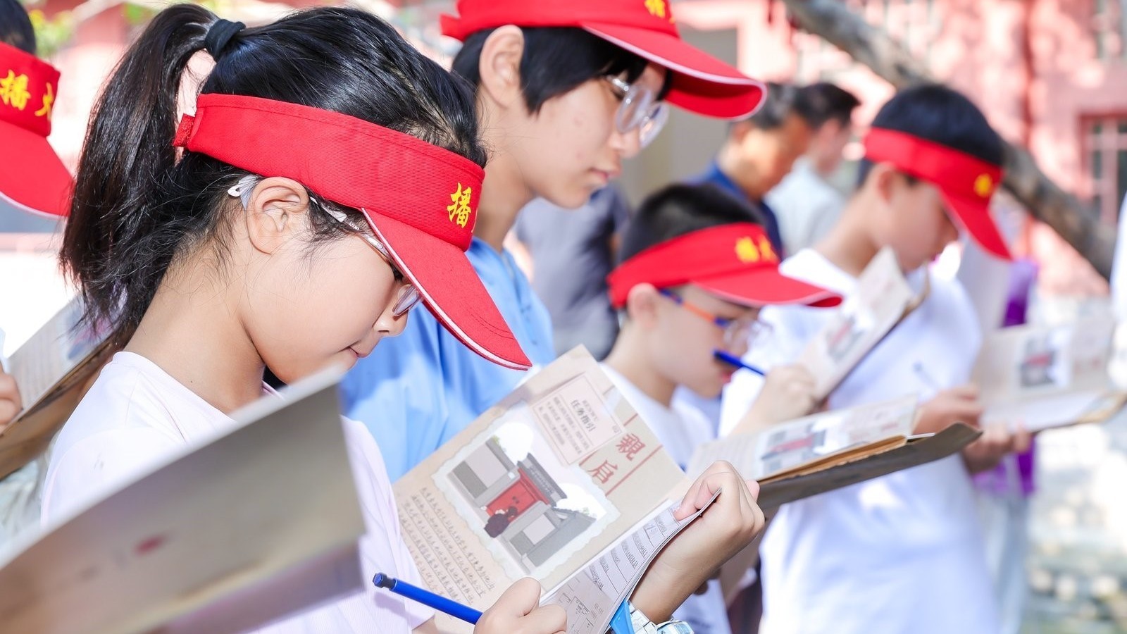 “红色京华 畅游北京”暑期宣传活动在北京李大钊故居举行