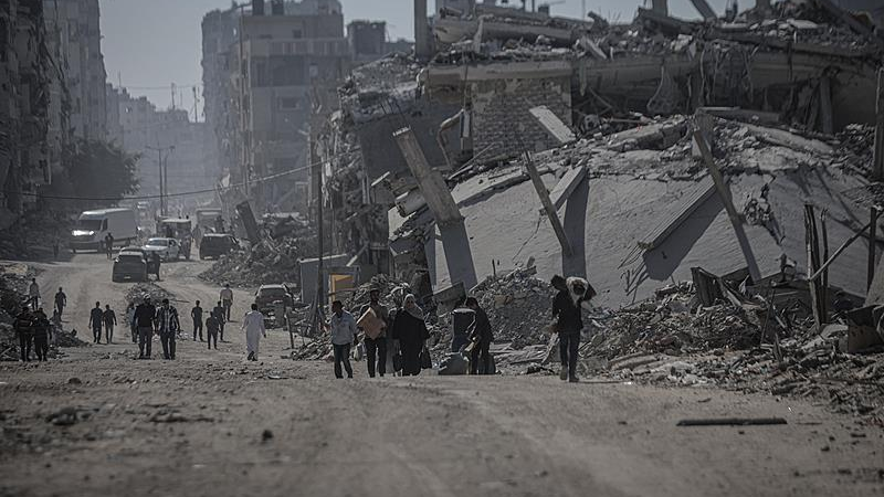 以军空袭加沙城中心城区 多人受伤