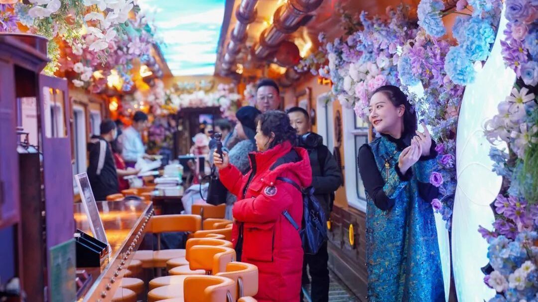 “津旅时光号”北京线元旦开行,看海鸥、听相声、吃煎饼果子更方便啦 “津旅时光号”北京线元旦开行,看海鸥、听相声、吃煎饼果子更方便啦