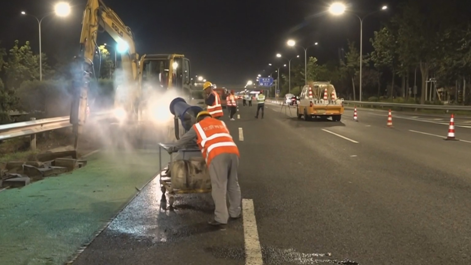 南四环主路大修及环境提升工程开工 南四环主路大修及环境提升工程开工