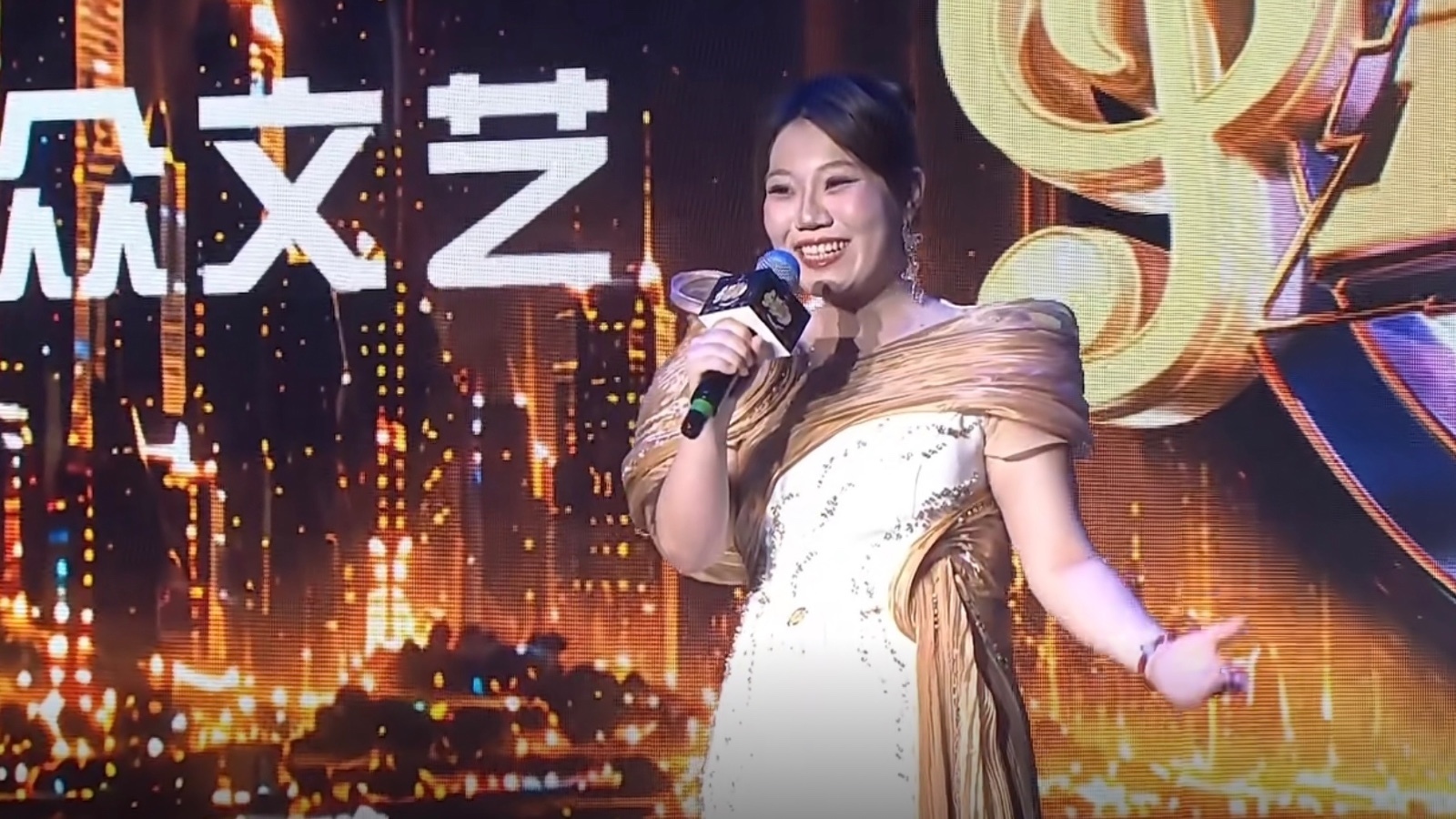 A038号选手崔艺龄演唱歌曲《我们的中国梦》