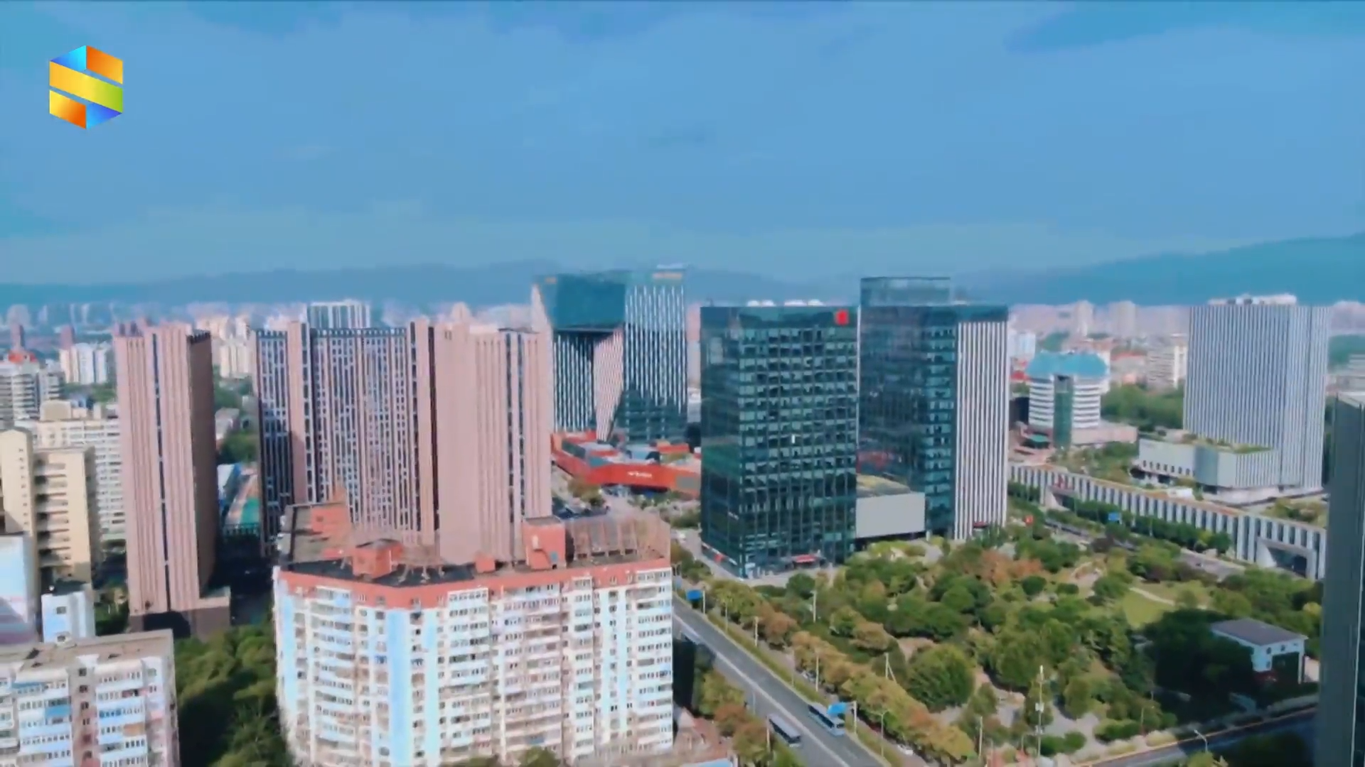 焕新石景山｜我们的“老旧”楼房变新啦！_北京时间