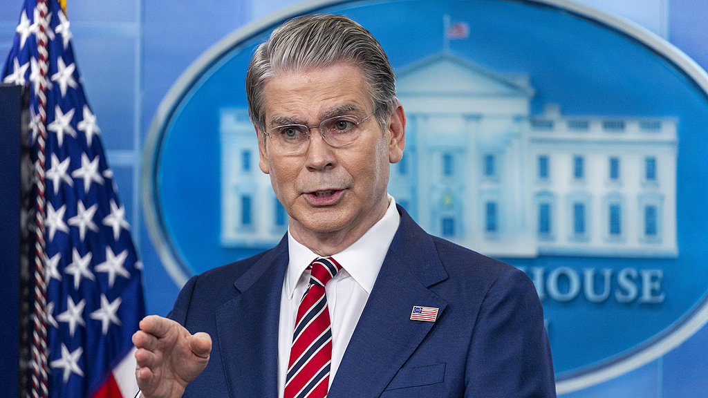 美财政部长称将继续对伊朗“极限施压”