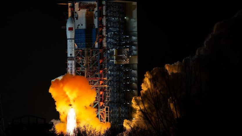 我国成功发射试验三十号卫星03、04星