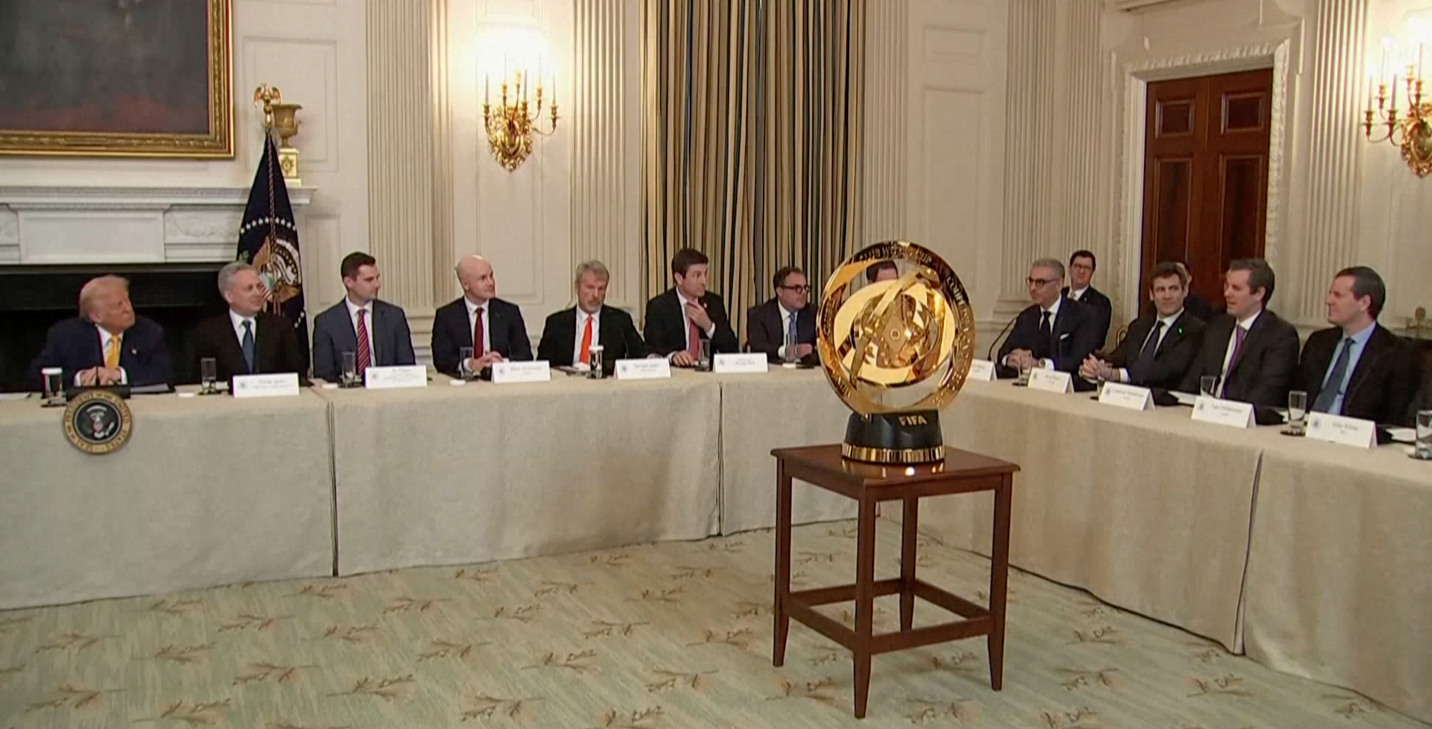 美国白宫举行首次加密货币峰会