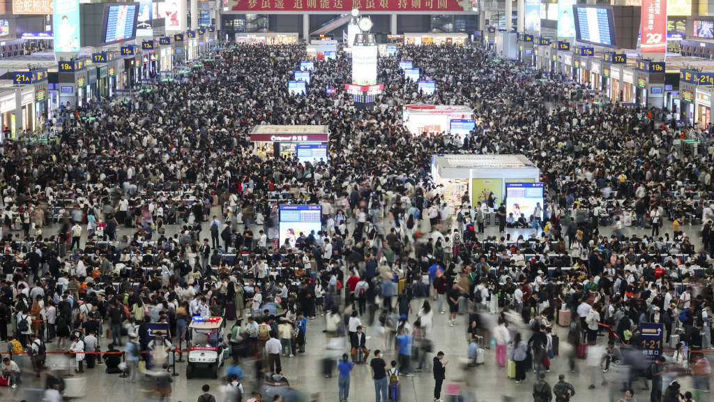 最火“五一”预订！多地接待游客量两位数增长，出境游订单井喷