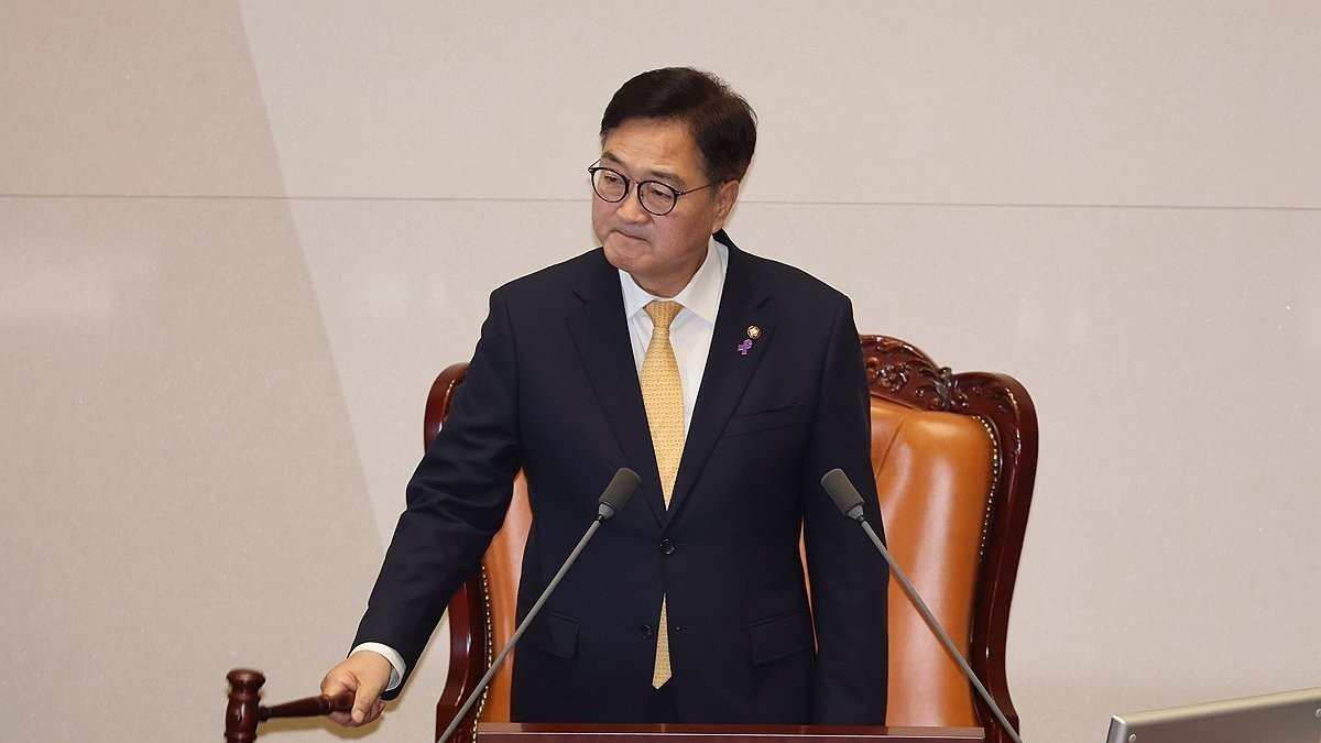 韩国国会议长禹元植宣布启动戒严事态国政调查_北京时间