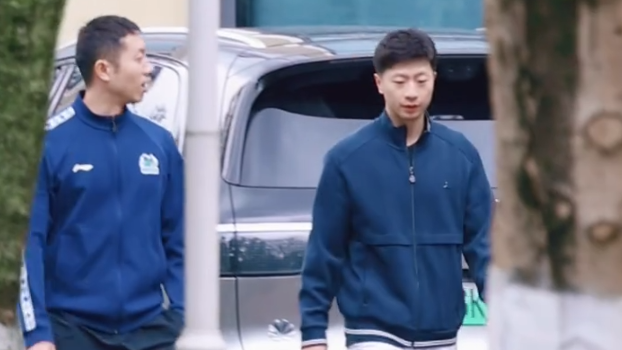 马龙 许昕双双现身成都国乒封训基地 助力国乒备战世乒赛 马龙 许昕双双现身成都国乒封训基地 助力国乒备战世乒赛