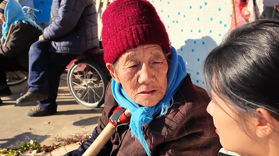 2025北京台春晚丨周深新歌《她说，老啦》