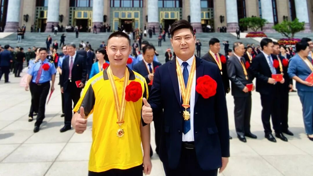 点赞！在北京送外卖的他们，获评全国优秀共产党员