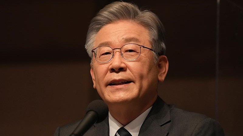 韩国最大在野党党首李在明:尹锡悦下台是解决现在局面唯一办法 韩国最大在野党党首李在明:尹锡悦下台是解决现在局面唯一办法