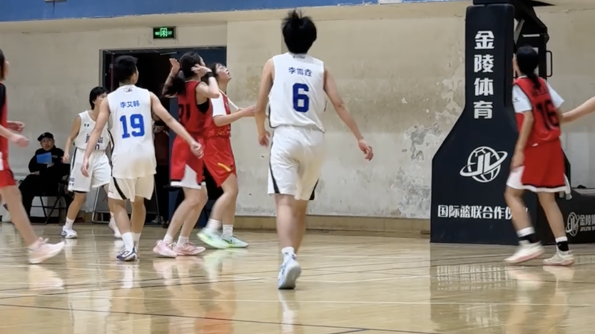 北京市体育传统项目学校篮球比赛 首钢篮球中心热血开赛! 北京市体育传统项目学校篮球比赛 首钢篮球中心热血开赛!