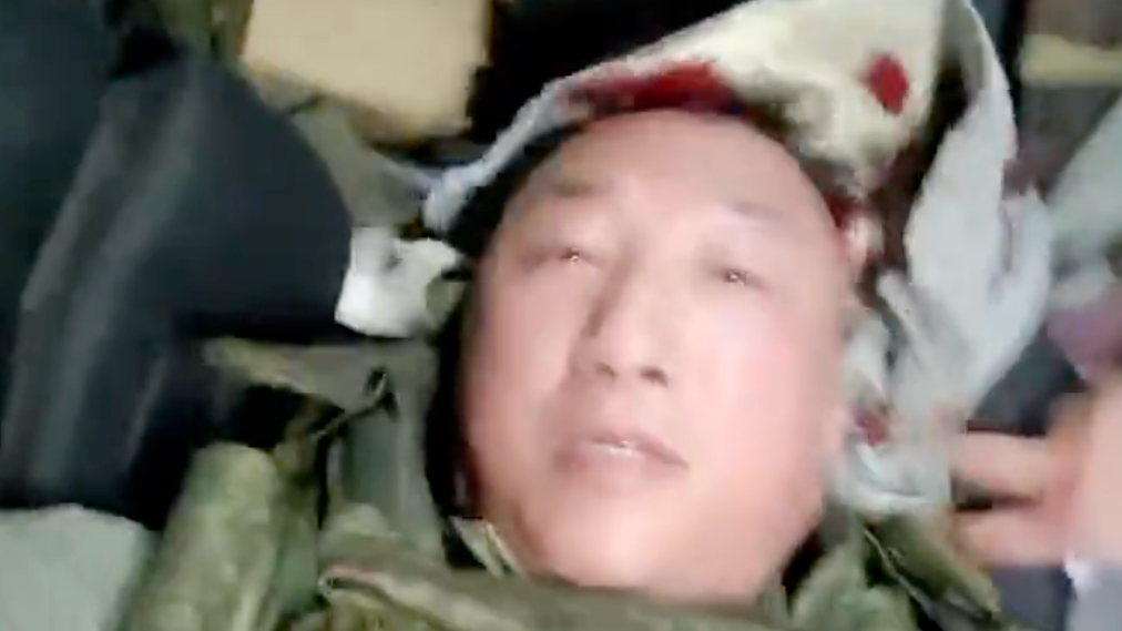 中国记者在俄遇乌无人机袭击受伤
