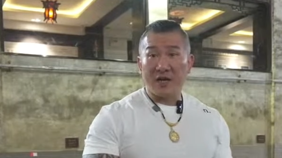 台湾网红“馆长”感叹泸州如此美丽 台湾人看完得流眼泪 台湾网红“馆长”感叹泸州如此美丽 台湾人看完得流眼泪