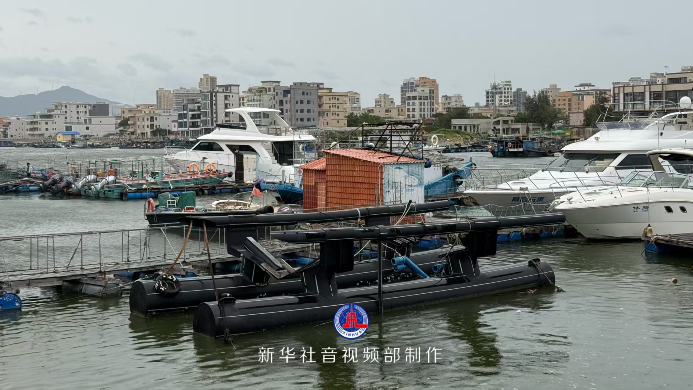 广东严阵以待迎战台风“红霞”