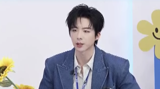 刘宇宁透露去年自己循环最多的歌是《失去后一切如常》