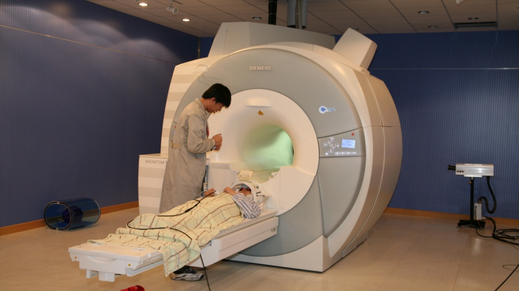 151亿元科研设施与仪器向社会开放共享 北京大力支持高科技创新