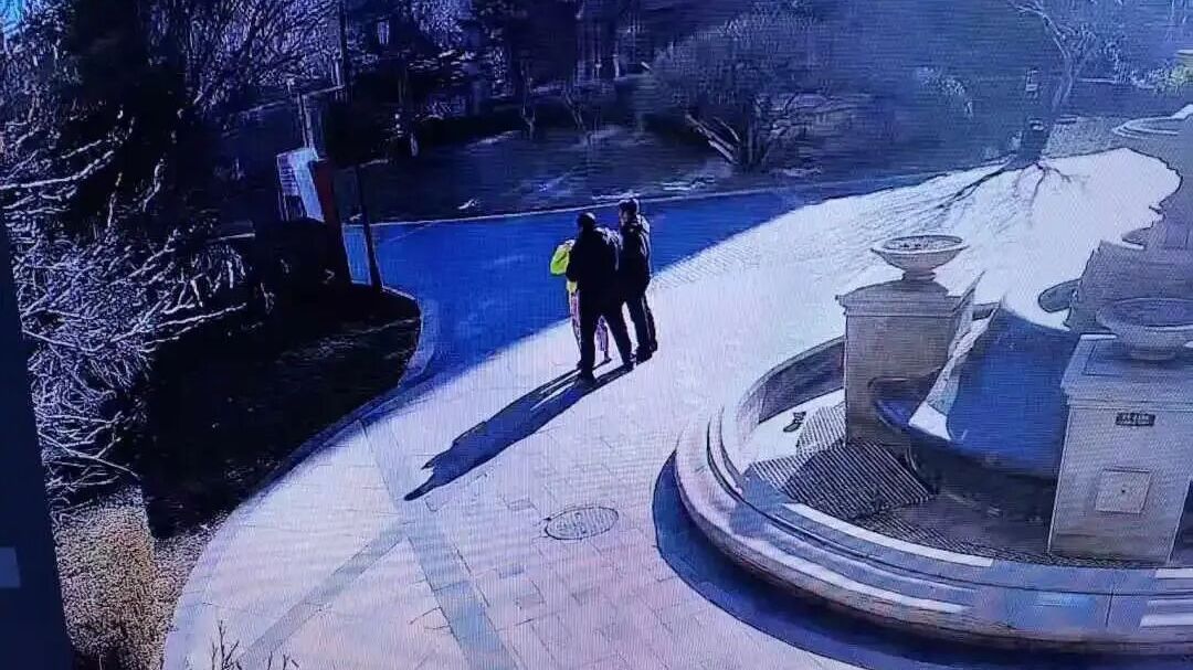 大兴高米店保安张文利：攒一年的5万多元，毫不犹豫垫付救居民