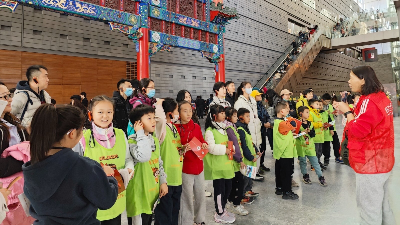 四季深耕育新苗,海淀镇2025年“育苗成长营”青少年研学活动圆满收官 四季深耕育新苗,海淀镇2025年“育苗成长营”青少年研学活动圆满收官