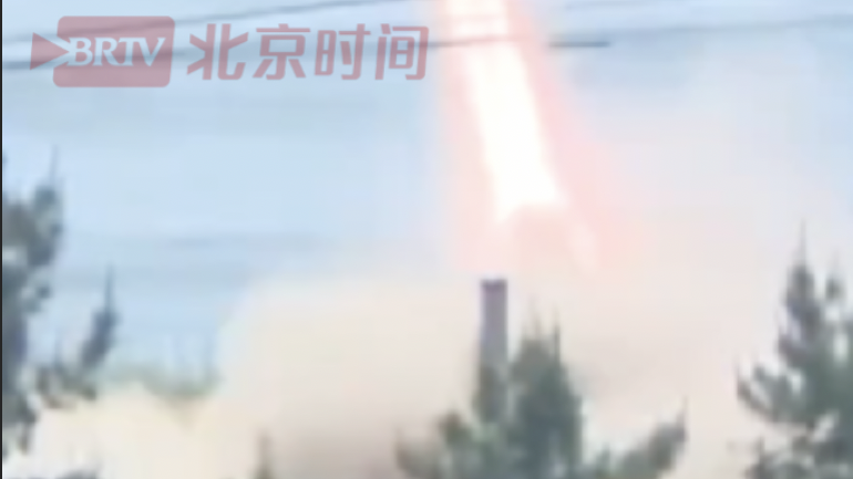 日本首次在本土试射短程导弹，射程可达180公里。