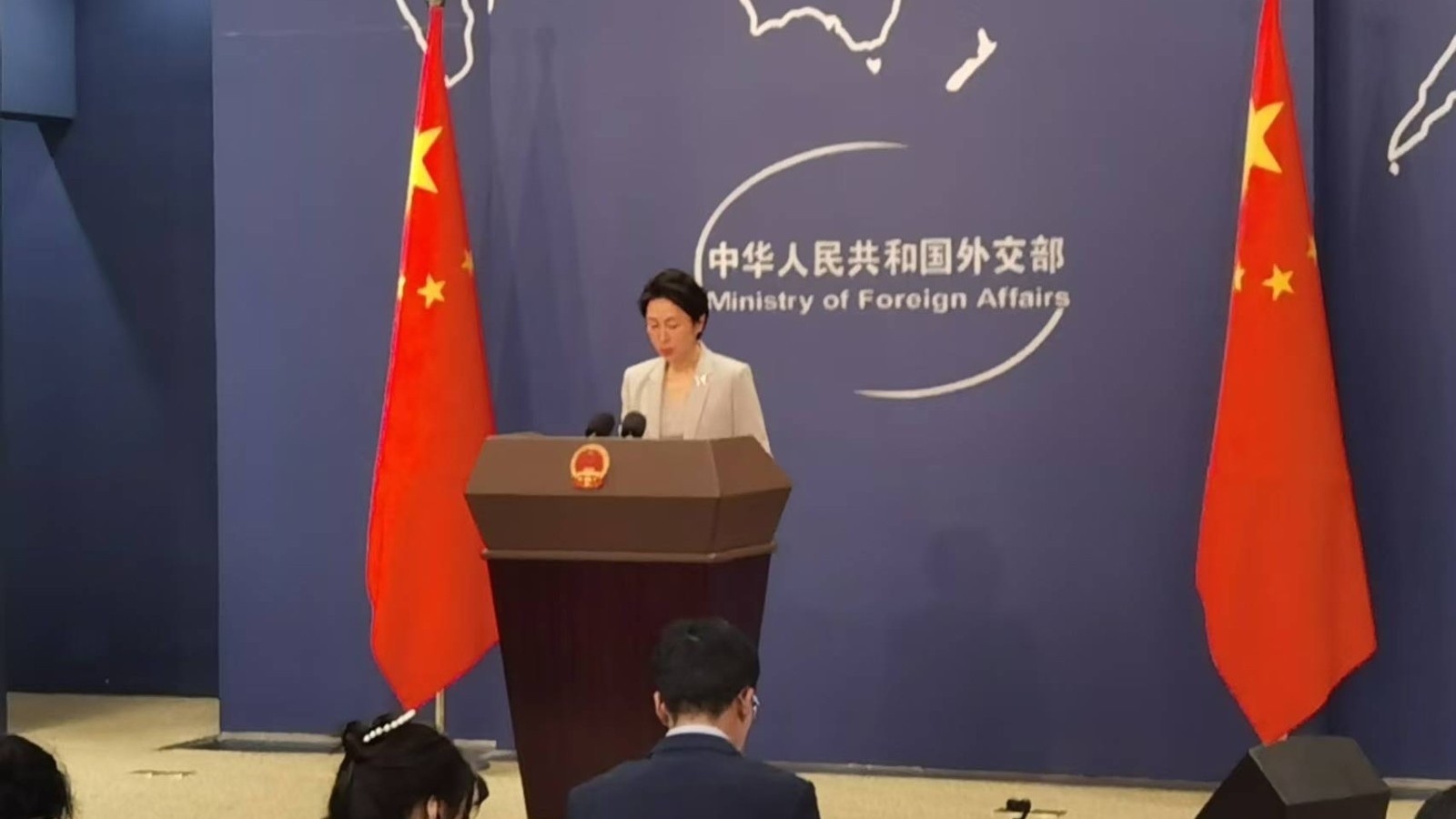 外交部:进博会让更多产品进入中国消费者的“购物车” 外交部:进博会让更多产品进入中国消费者的“购物车”