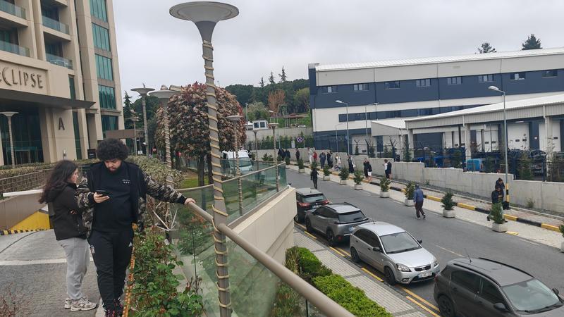 土耳其地震致超过230人受伤 伊斯坦布尔震感强烈 土耳其地震致超过230人受伤 伊斯坦布尔震感强烈