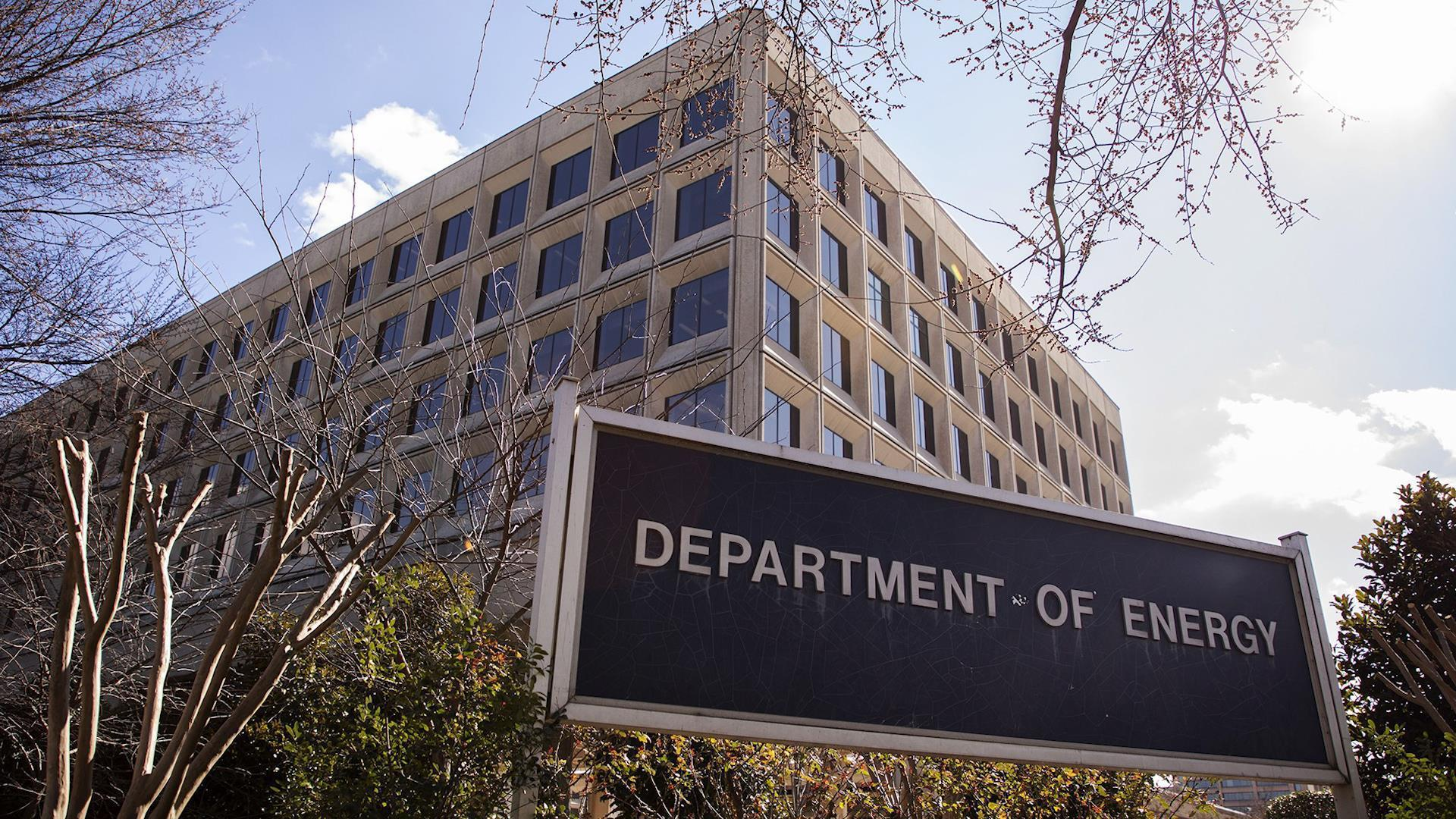 美国释放第二批848万桶战略石油储备