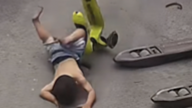 家有俩魔丸捣蛋爸爸已习惯淡定